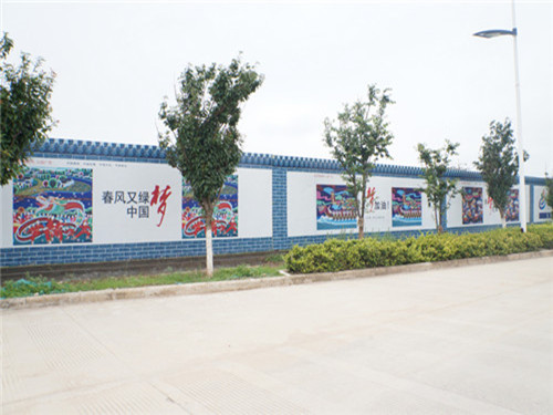 施工围挡美化：市民建议改为文化墙
